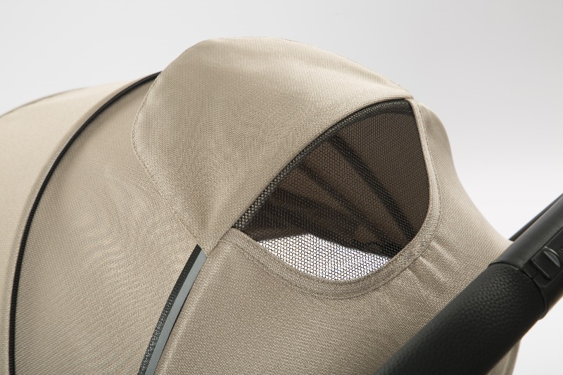 Compact Triple Folding Pushchair