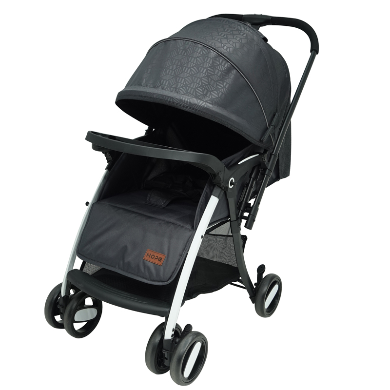 Pushchair with Detachable front tray